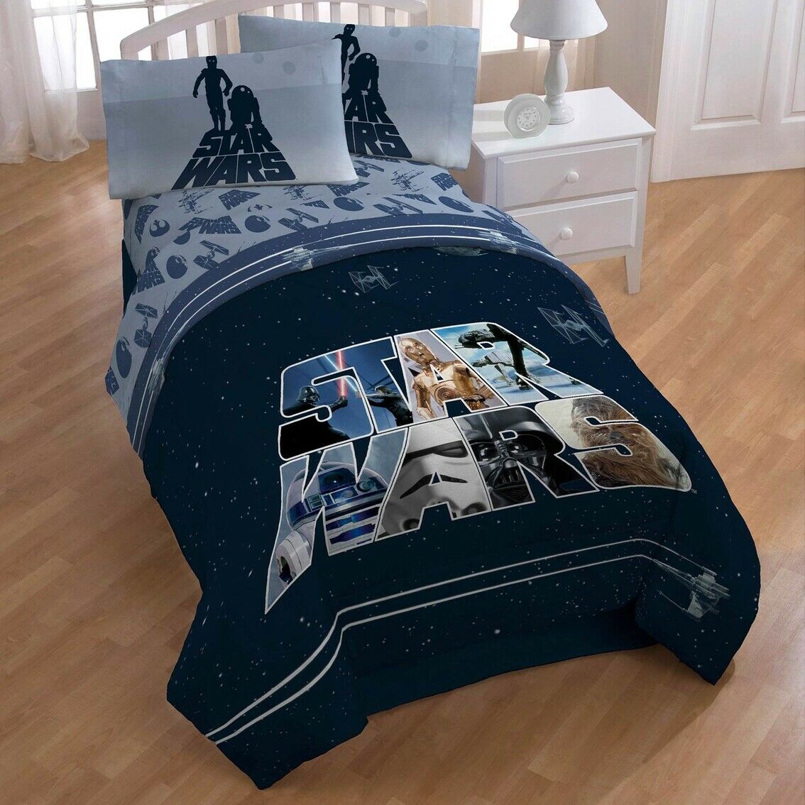 **brand New** Disney Start Wars Twin 2pc Reversible Comforter Set Blue With Sham